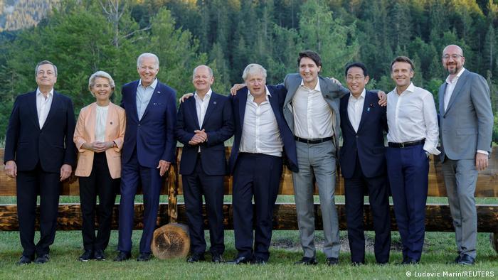 G7